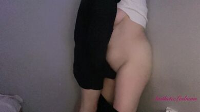 Real lesbian sex Surprised her with fingering she cum in 3 minutes