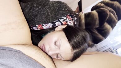 While I'm having sex with my girlfriend, my roommate is waiting for me to clear her bed - Lesbian_il