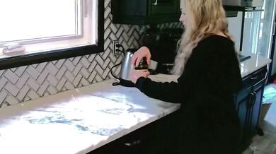 Cum Cream my Tea; MILF RAILED in KITTCHEN and SQUIRTS EVERYWHERE