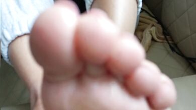 Explore my delicious toes