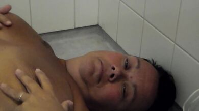 Johns is Peeing all over Jens Face