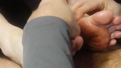 Footjob and Freeuse Cum on Soles