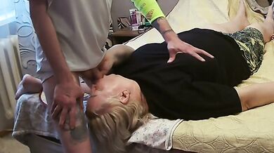jerking off my dick to cum on my girlfriend