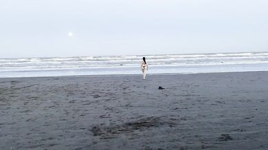 My neighbor loses her clothes at the beach, I invite her to my house and give her a nice hot milk