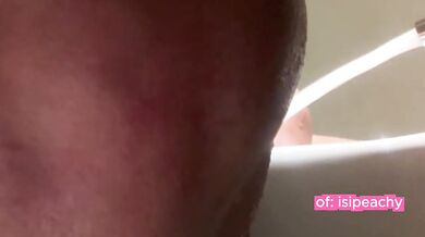 Bidet pussy play for you