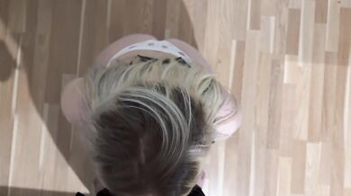 This naughty girl knows exactly how to make you cum