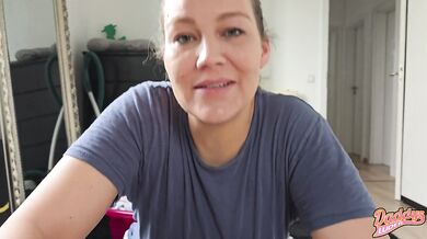 Since I'm heavily pregnant, I want even more cum!