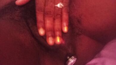 AMATEUR MILF TRY BUTT PLUG FOR FIRSTTIME ANAL PLAY ORGASM WHILE MASTERBATE CLOSE UP ASMR