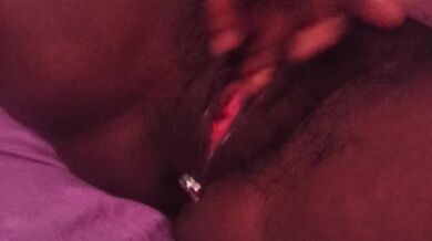 EBONY BABE MASTERBATE BUTTPLUG IN ANAL FOR DADDY ORGASM