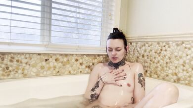 Maybe mommy can help you understand your autistic girlfriend