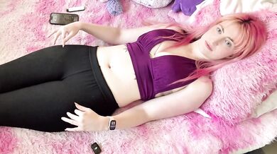 MistressMord Ribbed Pant Fabric Scratching ASMR