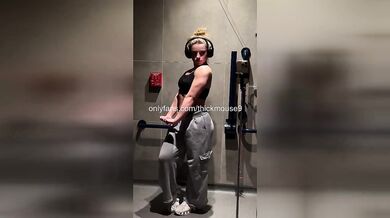 Cute College 18yo Pussy Accident During IG Live Study Stream