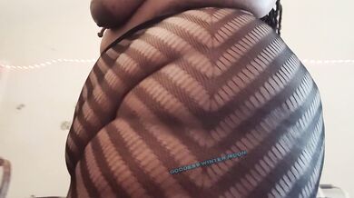 Amateur BBW Balloon Popping & Bouncing W/ My Thick Goddess Ass- Fan requested