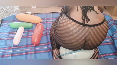 Amateur BBW Balloon Popping & Bouncing W/ My Thick Goddess Ass- Fan requested