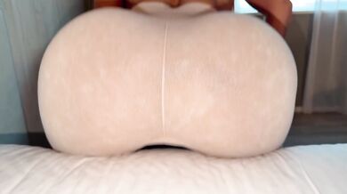 Naughty Asian humping my cock with Her Big Round Ass makes me cumshot