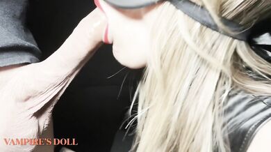 The vampire doll likes to have her mouth filled with hot cum