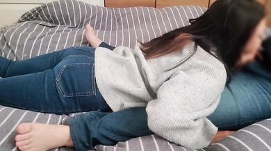 【現役保育士】教え子のパパに呼び出されてイケナイ関係に…じゅぽじゅぽフェラでご奉仕 日本人/フェラ抜き/素人/個人撮影/デカ尻/フェラ