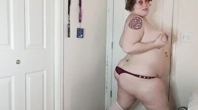 Preggo Strip Tease Dance!
