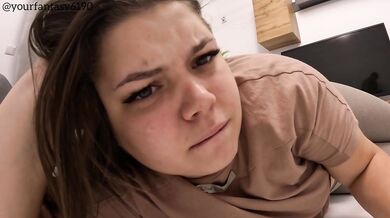 These farts hurt my ass! Watch me push them out