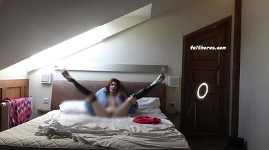 PARTY SLUTTY FASHION MODEL