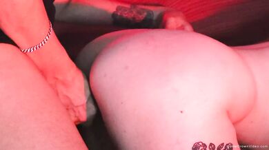 Nerdy girlfriend masturbates then gets fucked