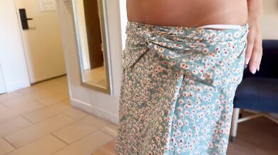 PERFECT ITALIAN FASHION MODEL WONDERS INTO YOUR ROOM - S3XUS
