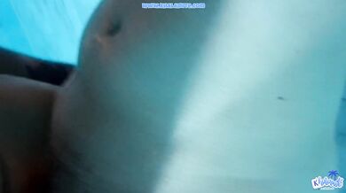 I fuck in the public pool of the hotel in Thailand: French outdoor sex public sex
