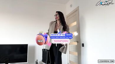 Shaking orgasm by my stepmom