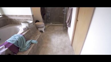 POV Showering With My Friends Hot Mom Clover Baltimore