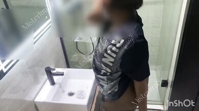 Fucking my friends mom fat ass subscribe to my allaccess for longer videos