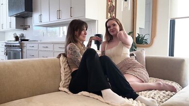 fucking my tattooed coworker with my gf…i cum inside them both - jak knife, chloe foxxe