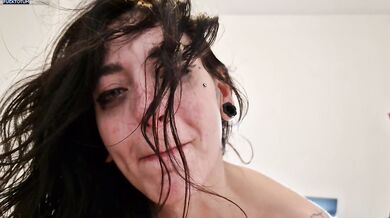 Real Intense Female Orgasm at 1h.16 Tall Skinny Brunette Convinced to Fuck in Real Homemade Sex Tape