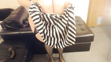 SSBBW Strips and spreads in fake porn audition