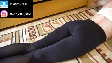 workout of sexy girl in leggings