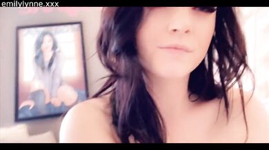 PAWG Rides Dick On Snapchat