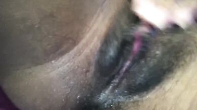 Ebony Teen closeup masturbation - contractions