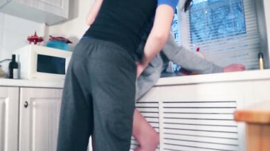 Teen got a Real Orgasm instead of vape