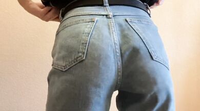 Hot ass was spanked with a belt