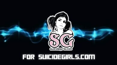 Suicide girl emo goth alt grunge Tumblr striptease music video - Emmaleigh