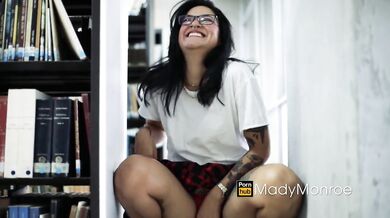 MADYMONROE MASTURBATING AT A PUBLIC LIBRARY