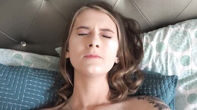 18 year old schoolgirl gets pussy eaten, sucks cock and gets fucked (POV) Meloni Moon