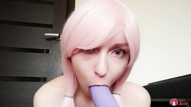 wants to fuck so bad but has to be satisfied with a dildo