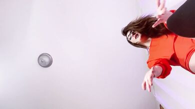Giantess Puts You Inside Her Shoe