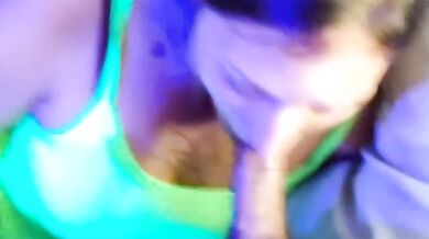 Wisconsin milf gets facial