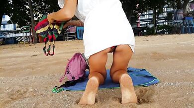 Up dress PUSSY and BUTT PLUG flashing at public beach