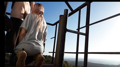 High altitude cumshot -amateur couple - spicylust-