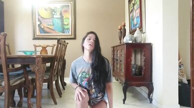 Anna Teasing and twerking in tumblr Outfit