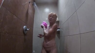 Ruby Red Shower Fun