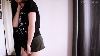 Lele on her hot roommates fucking. Oops they forgot to close the door