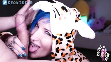teen girl makes deepthroat and then her creamy pussy is fucked